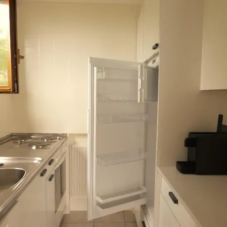 Apartment C11 *